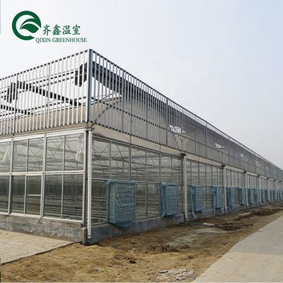 Partes de los marcos de los invernaderos de aluminio adecuados para invernaderos agrícolas de múltiples tramos